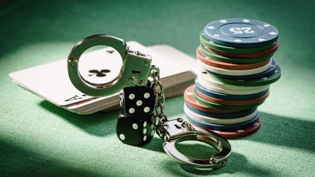 42名男女涉嫌参与非法赌博活动 正在接受警方调查