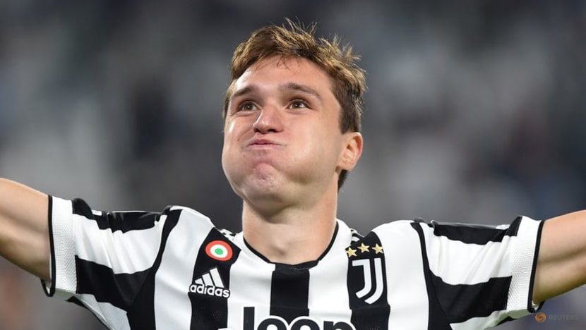 Chiesa can take on Ronaldo mantle and lead Juve to brighter future Chiesa can take on Ronaldo mantle and lead Juve to brighter future