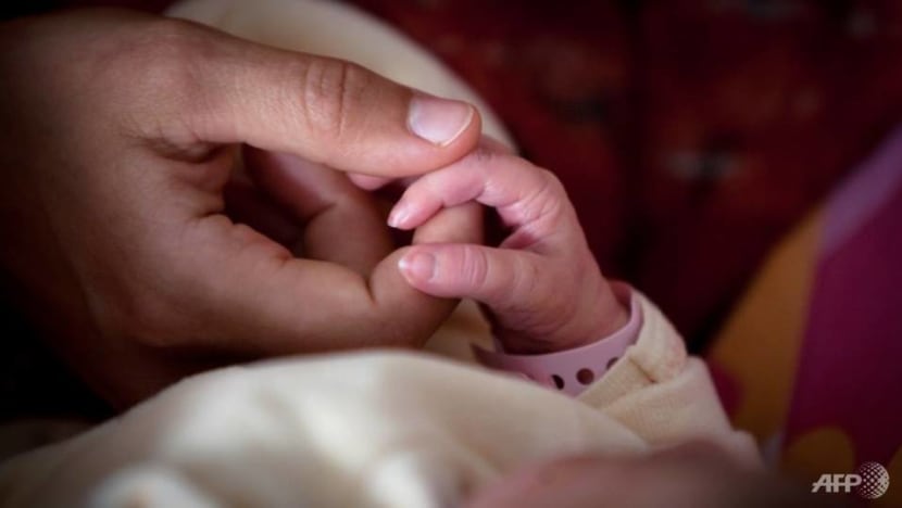 Greece mourns youngest COVID-19 victim, 37-day-old baby Greece mourns youngest COVID-19 victim, 37-day-old baby