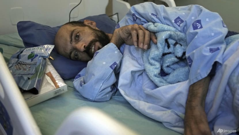 Israel holding 800 Palestinians without trial: Rights group Israel holding 800 Palestinians without trial: Rights group