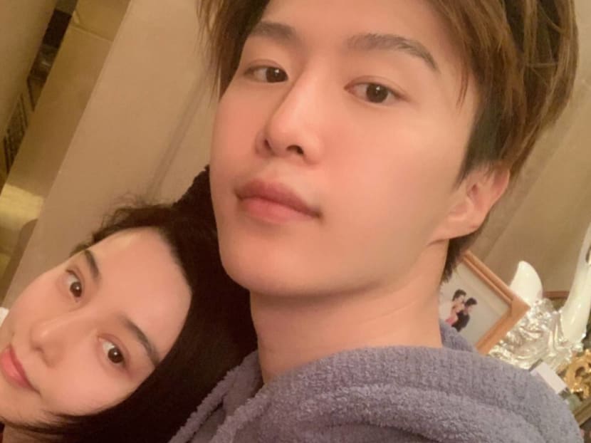 Netizen Says Fan Bingbing's Brother, Who Is 19 Years Younger, Is Actually Her Son; Star Responds By Saying This - TODAY