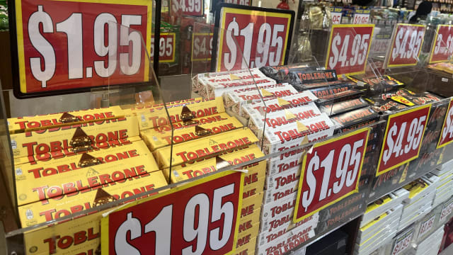 同款商品价格差一倍 折扣商店价廉是否物美？