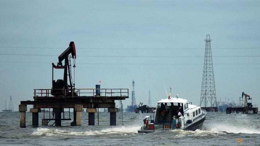 Venezuela returns to global oil stage, as US lifts sanctions amid world’s energy crunch Venezuela returns to global oil stage, as US lifts sanctions amid world’s energy crunch