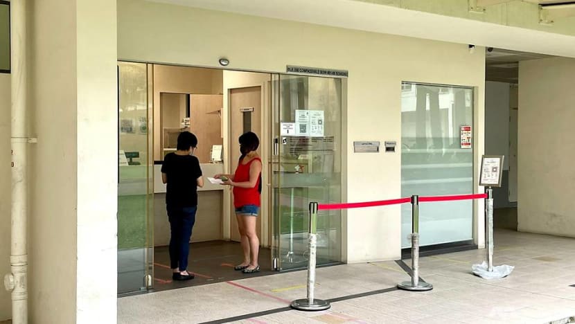 Sengkang Town Council now able to receive cash payments for service and conservancy charges after IT issues Sengkang Town Council now able to receive cash payments for service and conservancy charges after IT issues