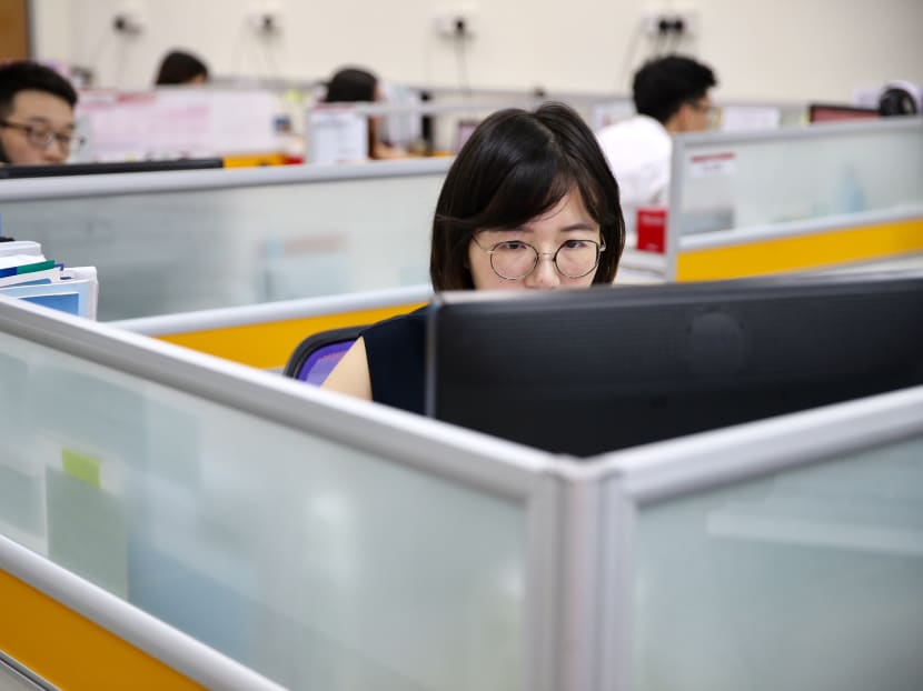 Nearly 21 per cent of Singapore’s full-time equivalent workforce will have their jobs displaced by 2028, higher than levels in Vietnam, Thailand, the Philippines, Indonesia and Malaysia. Nearly 21 per cent of Singapore’s full-time equivalent workforce will have their jobs displaced by 2028, higher than levels in Vietnam, Thailand, the Philippines, Indonesia and Malaysia.