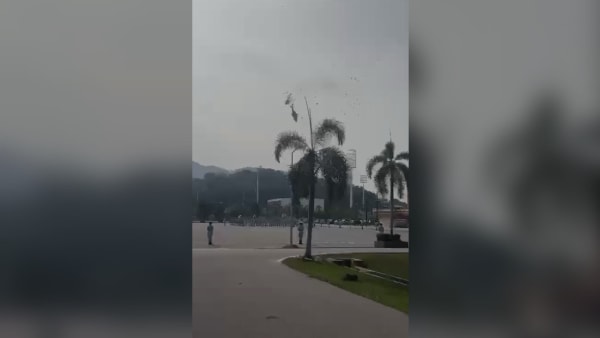 10 killed after 2 Malaysian military helicopters collide mid-air during navy parade rehearsal