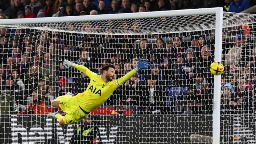France keeper Lloris announces international retirement France keeper Lloris announces international retirement