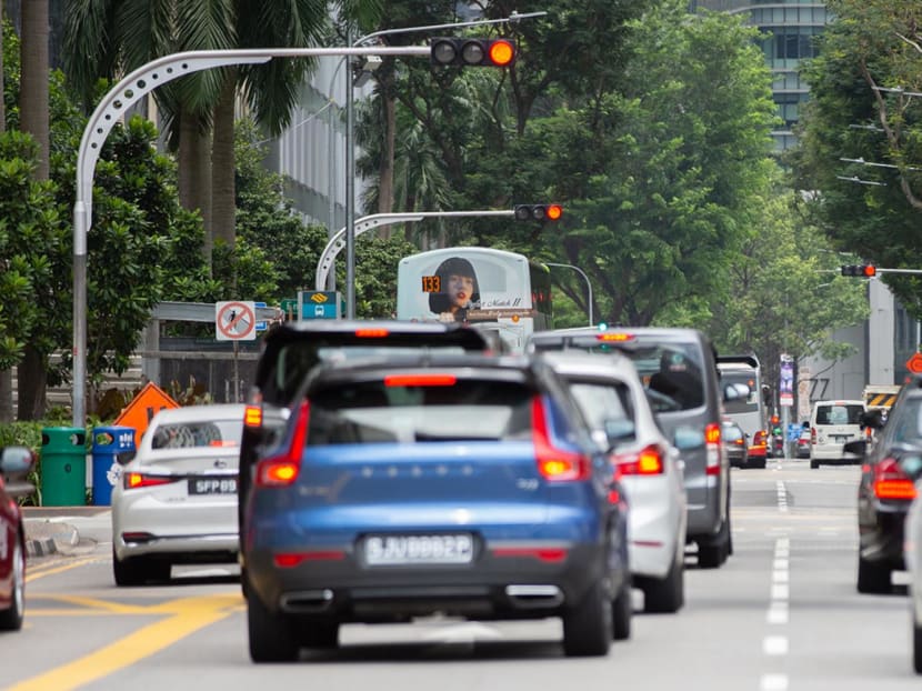 COE prices for large cars fall below S$100,000 mark for first time in nearly 5 months