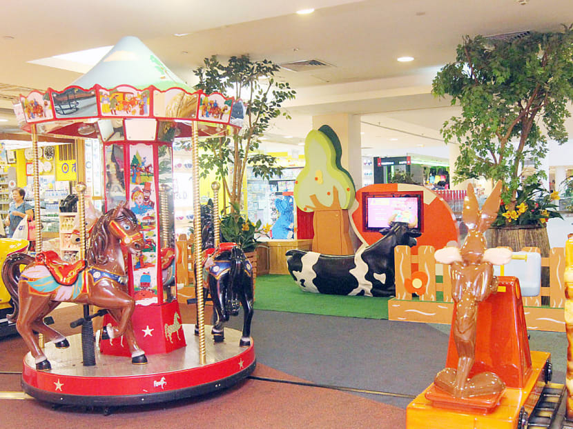 Northpoint Shopping Centre in Yishun has 
put in place 
family-friendly features such as 
its Kid’s Corner. 
Today file photo