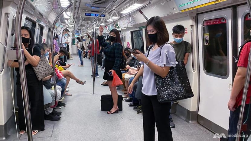 Commentary: Singapore’s new headache of fewer public transport commuters Commentary: Singapore’s new headache of fewer public transport commuters