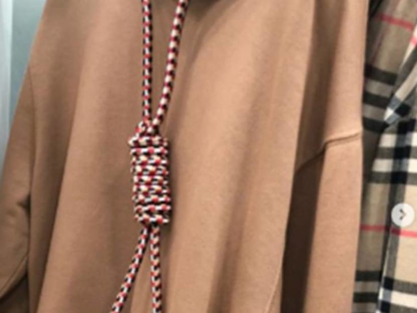 Burberry apologises for noose hoodie after criticism by model Burberry apologises for noose hoodie after criticism by model