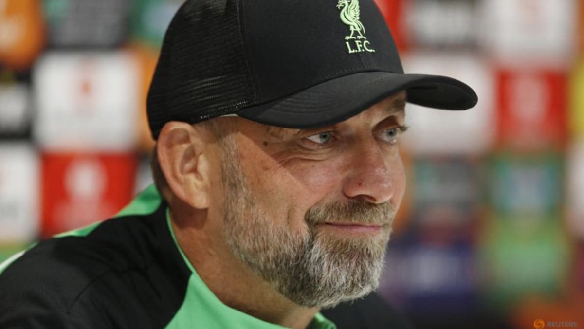 Liverpool’s Klopp says replay would be right outcome after VAR error at Spurs Liverpool’s Klopp says replay would be right outcome after VAR error at Spurs