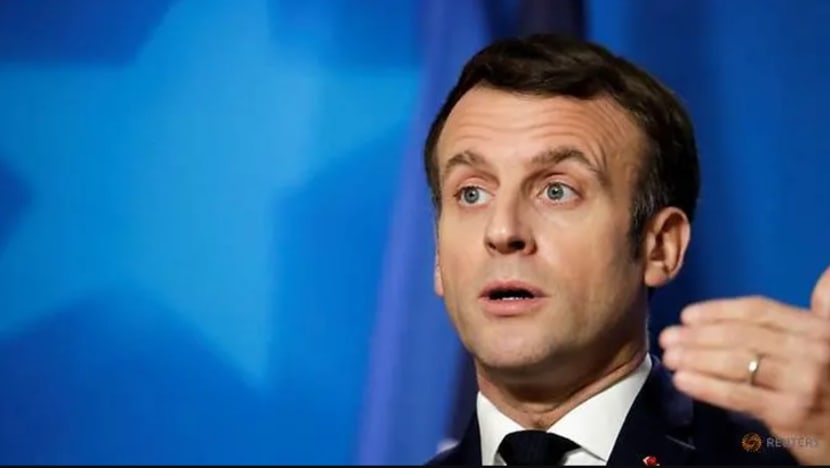 Presiden Perancis Emmanuel Macron diuji positif COVID-19 Presiden Perancis Emmanuel Macron diuji positif COVID-19