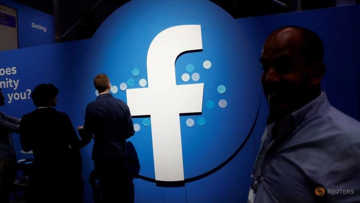 Myanmar memerintahkan penyedia internet untuk memblokir layanan Facebook