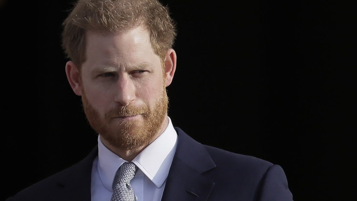 Prince Harry allowed to use key evidence in phone hacking case against Daily Mail publisher