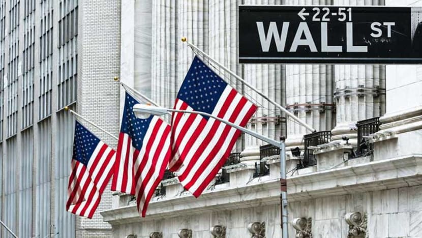 Dow ends sleepy session lower as Nasdaq sets record again Dow ends sleepy session lower as Nasdaq sets record again