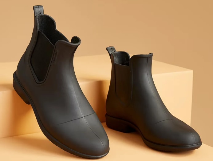 Rain shoes for hotsell women