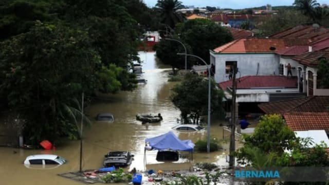 受水灾影响 马来西亚各校延后一周开学