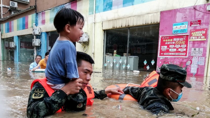 21 dead as torrential rainfall batters central China