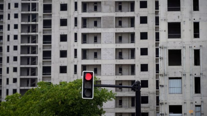 New home prices in China fall further in November - survey New home prices in China fall further in November - survey