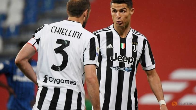 Soccer-Atalanta could be unlikely saviours of Juve's season Soccer-Atalanta could be unlikely saviours of Juve's season
