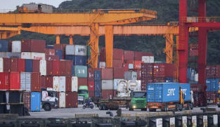 Taiwan Sept exports drop for first time in two years, outlook poor