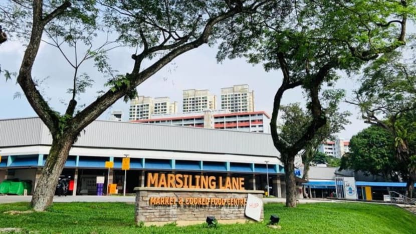 Pusat Penjaja dan Pasar Basah Marsiling Lane ditutup 3 hari selepas kelompok COVID-19 dikesan Pusat Penjaja dan Pasar Basah Marsiling Lane ditutup 3 hari selepas kelompok COVID-19 dikesan
