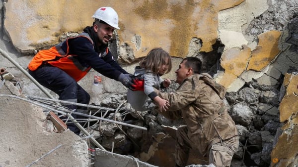 More survivors found as Türkiye-Syria quake death toll tops 11,200