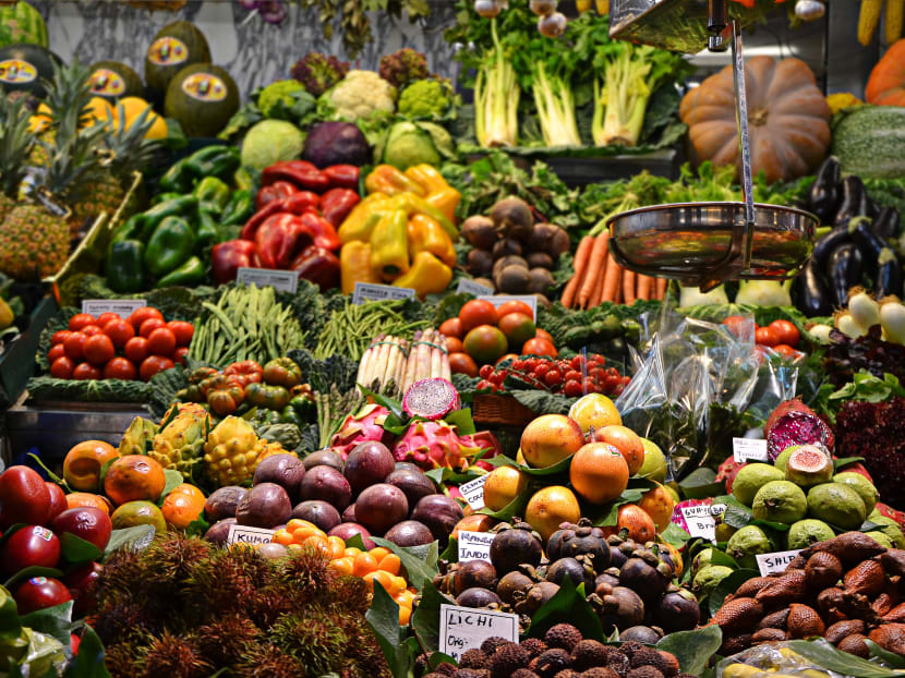 Mediterranean diet boosts good bacteria, curbs harmful ones Mediterranean diet boosts good bacteria, curbs harmful ones