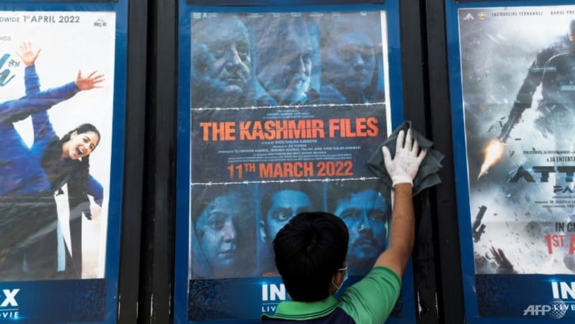 'Provokatif dan berat sebelah': Filem The Kashmir Files dilarang tayang di Singapura 'Provokatif dan berat sebelah': Filem The Kashmir Files dilarang tayang di Singapura