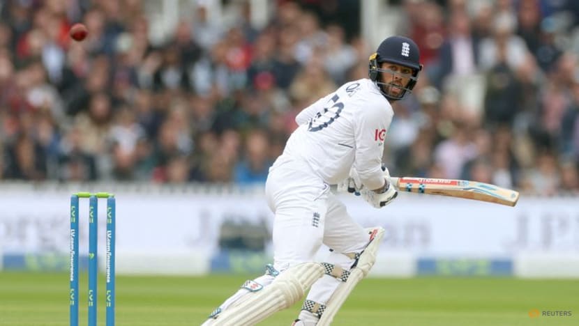 COVID-19 rules England wicketkeeper Foakes out of third New Zealand test COVID-19 rules England wicketkeeper Foakes out of third New Zealand test