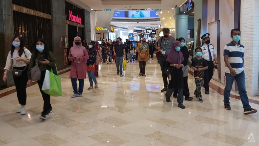 Mask-wearing now 'highly encouraged' in Malaysia amid rise in COVID-19 cases: Khairy Mask-wearing now 'highly encouraged' in Malaysia amid rise in COVID-19 cases: Khairy