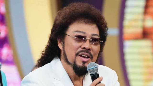 张菲70岁发现新爱好　退休3年仍有美国商演找上门