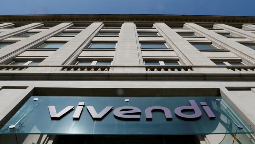 Vivendi open to TIM's chairmanship role in boardroom war - sources Vivendi open to TIM's chairmanship role in boardroom war - sources