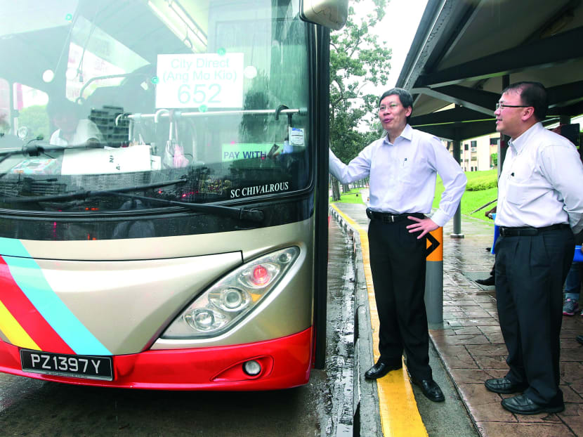 Rewards, fines to improve bus service reliability