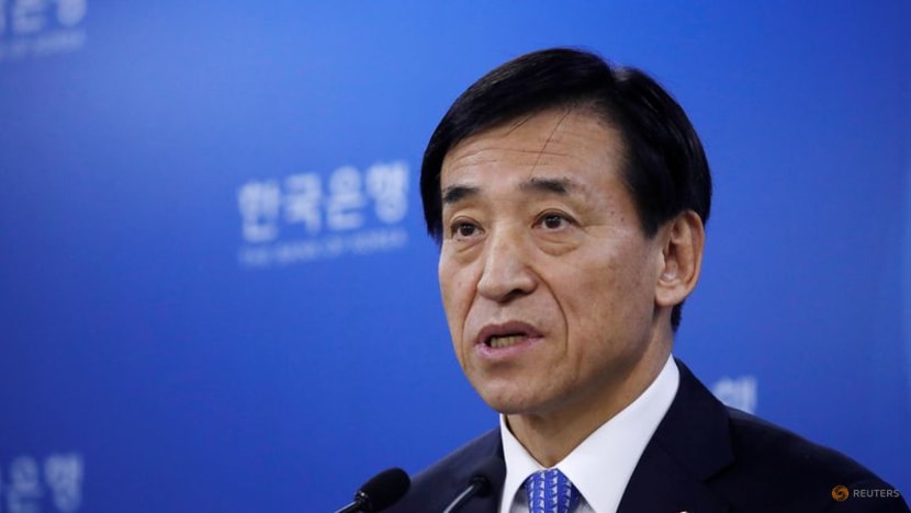 S Korea central bank chief says growth solid, faster-than-expected inflation to continue