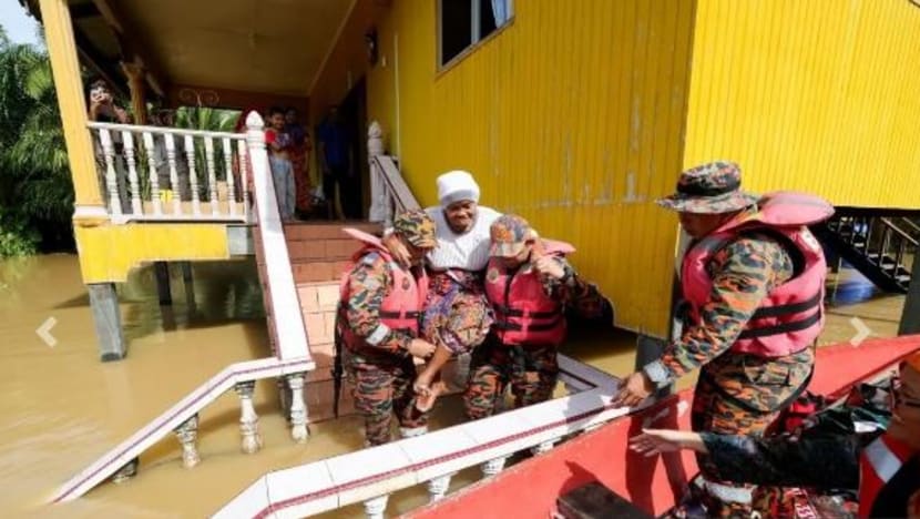 Banjir di tiga negeri M'sia bertambah buruk, jumlah mangsa terus meningkat