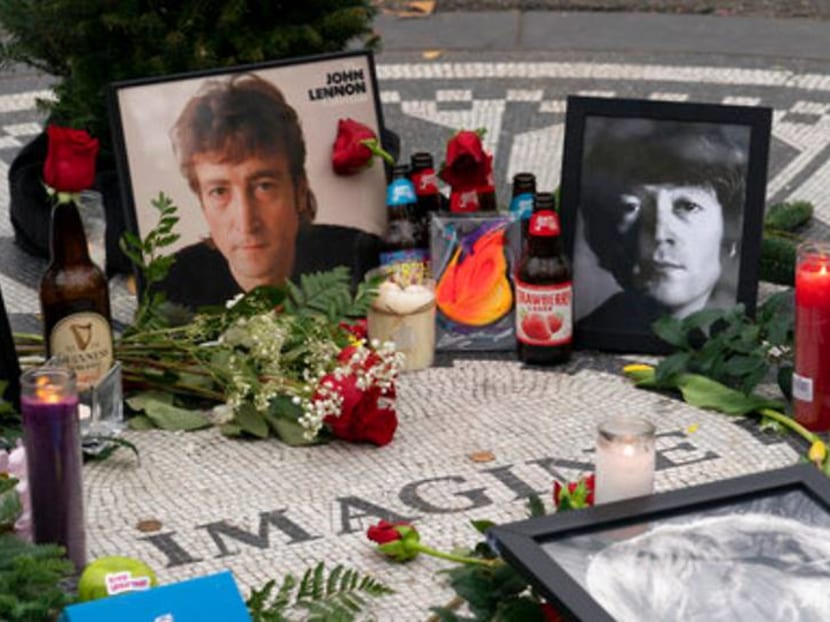Yoko Ono, surviving Beatles, fans mark 40 years since John Lennon's death