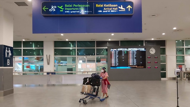 首趟从我国出发新隆VTL航班 飞抵吉隆坡机场