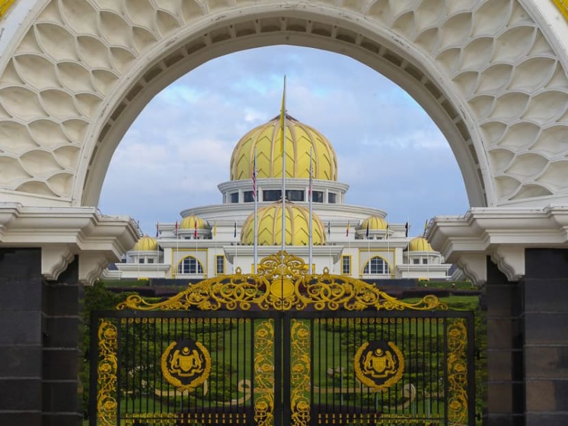 Malaysian MPs behind Ismail Sabri summoned to Istana to verify support