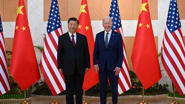 美国冀同中国重建军事关系 将是两国领导本周会晤议题之一