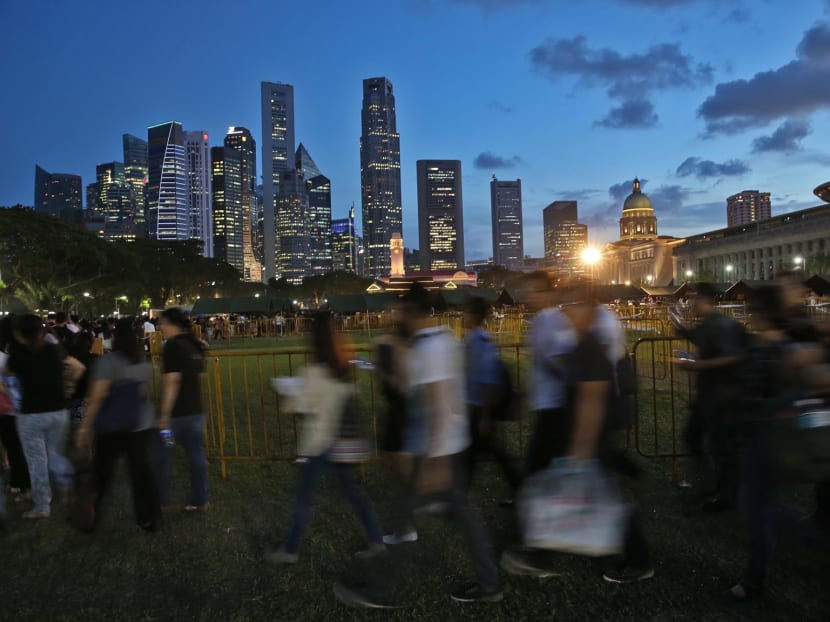 Long queues on Day 3 of public phase of national mourning