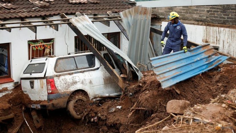 Dozens still missing as South Africa floods death toll rises to 443 Dozens still missing as South Africa floods death toll rises to 443