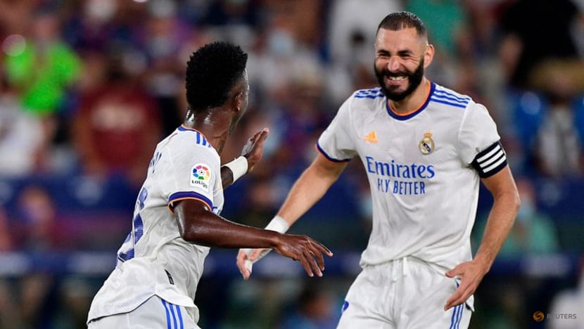 Football: Vinicius rescues draw for Madrid at Levante after collapse Football: Vinicius rescues draw for Madrid at Levante after collapse