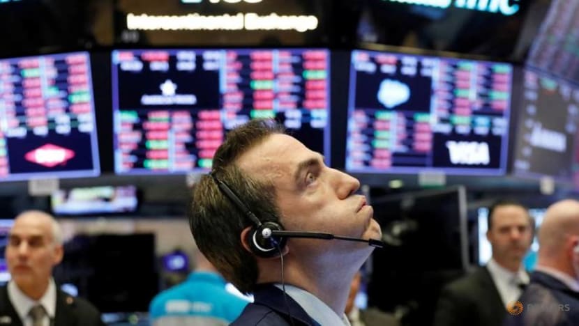 Dow Jones index tumbles 1,191 points, its worst drop in history Dow Jones index tumbles 1,191 points, its worst drop in history