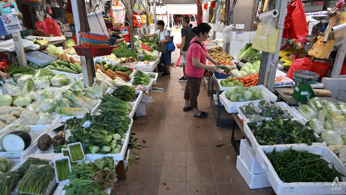 Singapore’s core inflation falls to 3.1% in January on smaller food and