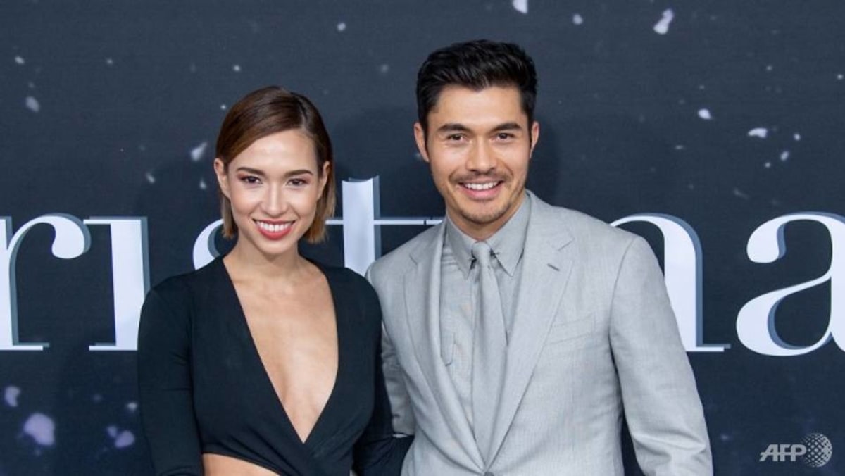 crazy-rich-asians-star-henry-golding-and-wife-expecting-first-child