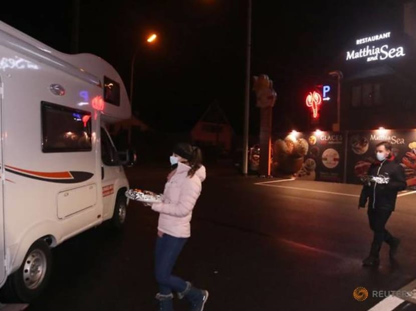 Meals on wheels: Camper van dining beats lockdown rules in Belgium Meals on wheels: Camper van dining beats lockdown rules in Belgium