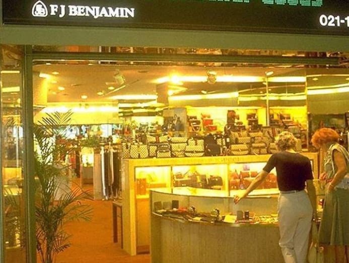 Before Jewel: Remembering Changi Airport Terminal 1's debut 38