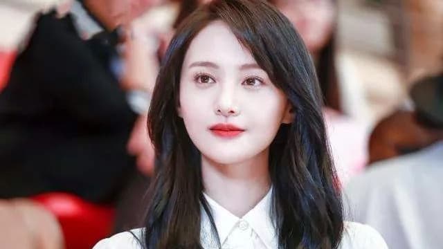 失去孩子抚养权　郑爽被曝接受精神治疗